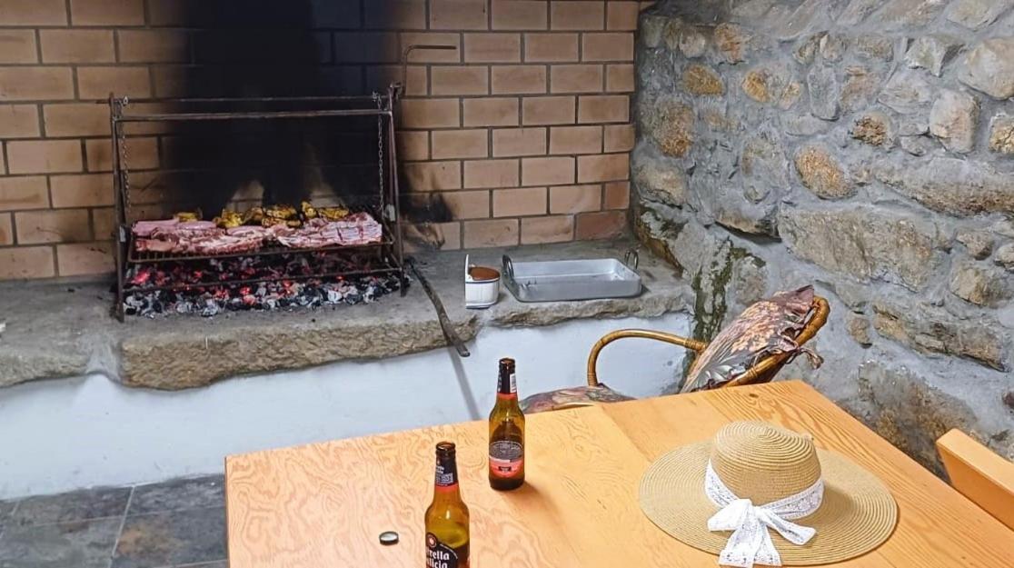 Вілла A Casa Do Acivro Outes Екстер'єр фото